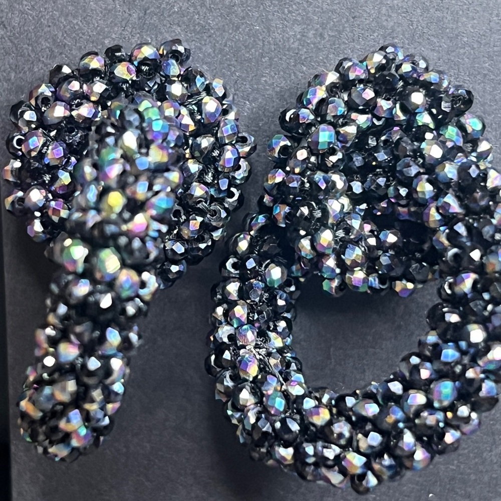 Interlocking Iridescent Beaded Hoop Earrings - image 3